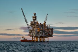 The Regulations of Oil Rigs and How They Can Be Improved